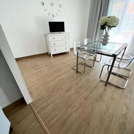 شقة Grande Apartamento A 150 Metros De La Playa *